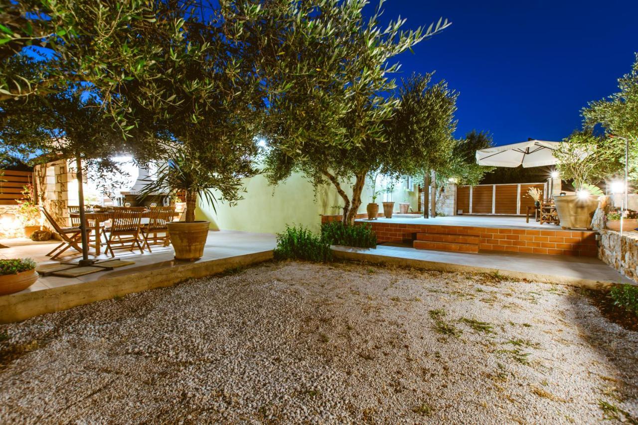 Villa Elaionas Sternai Екстер'єр фото
