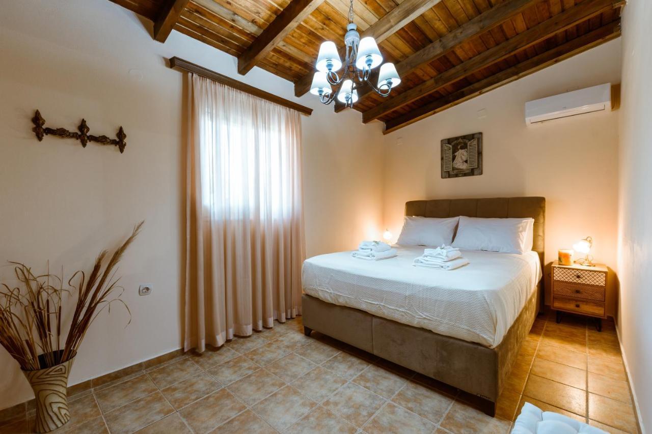 Villa Elaionas Sternai Екстер'єр фото