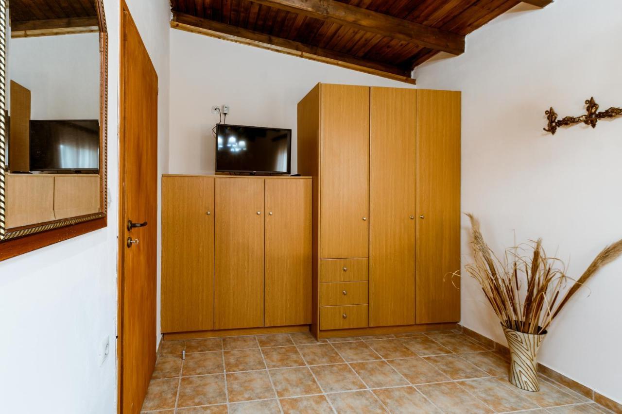 Villa Elaionas Sternai Екстер'єр фото